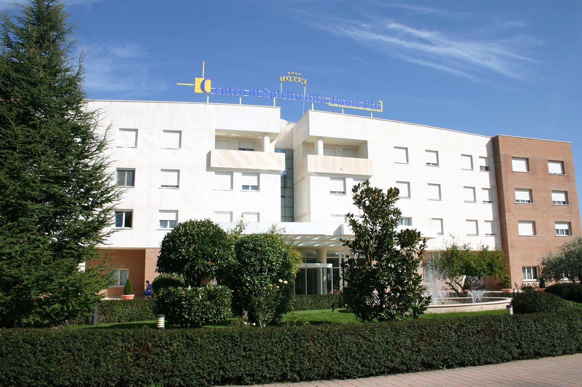 Hotel Centro Di Spiritualita Padre Pio San Giovanni Rotondo Exterior foto